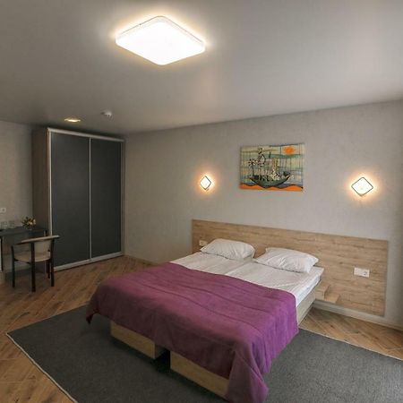Raziotel Rishelyevskiy Cherson Buitenkant foto